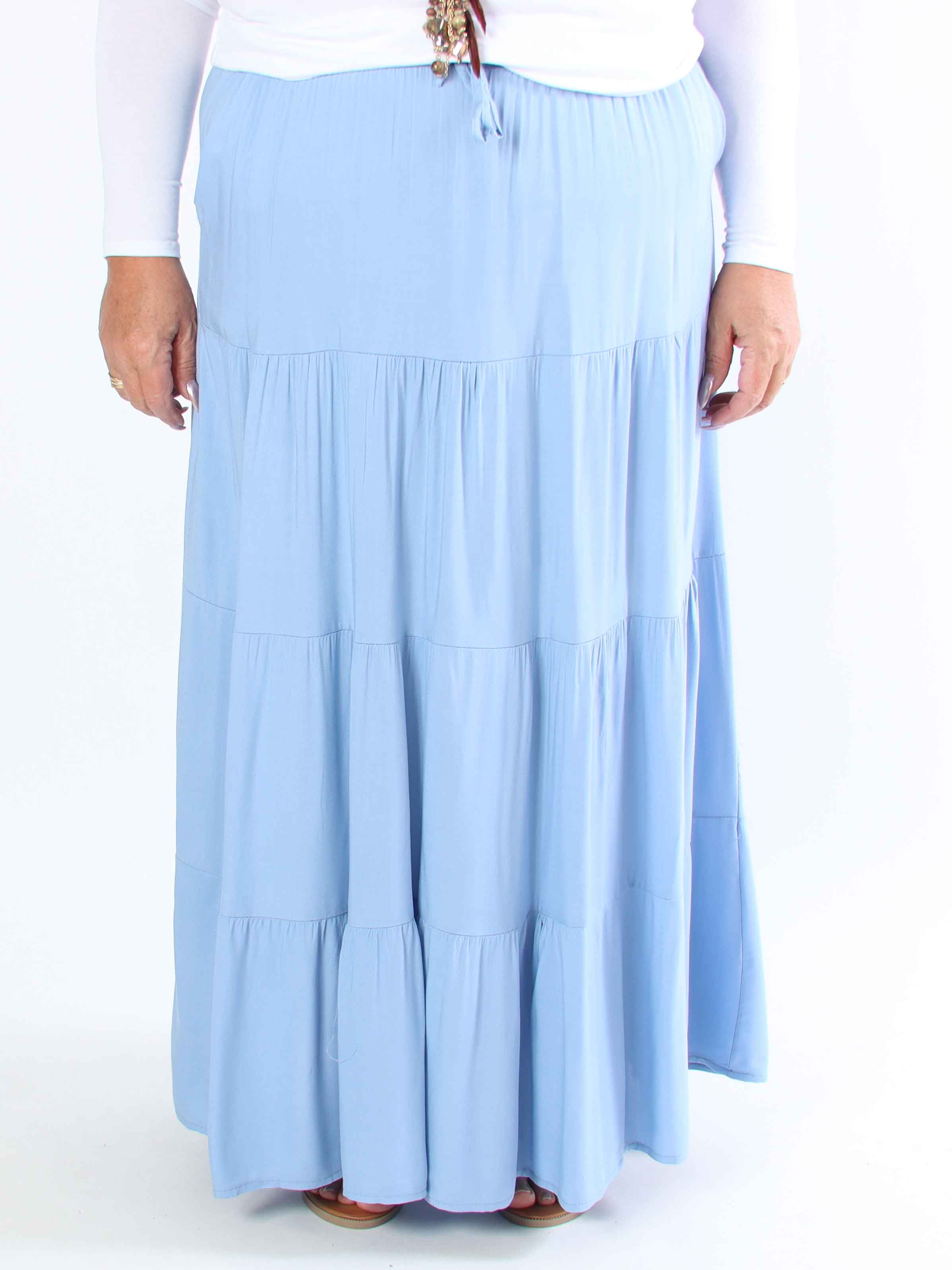 Kayla - Plus size nederdel i viskose med lag på lag look